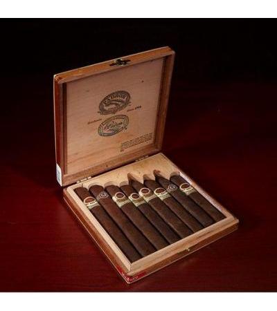Padron 8-Cigar Sampler Maduro