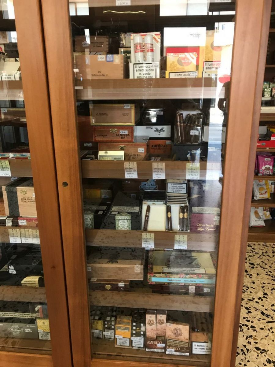 доставка сигар из Италии